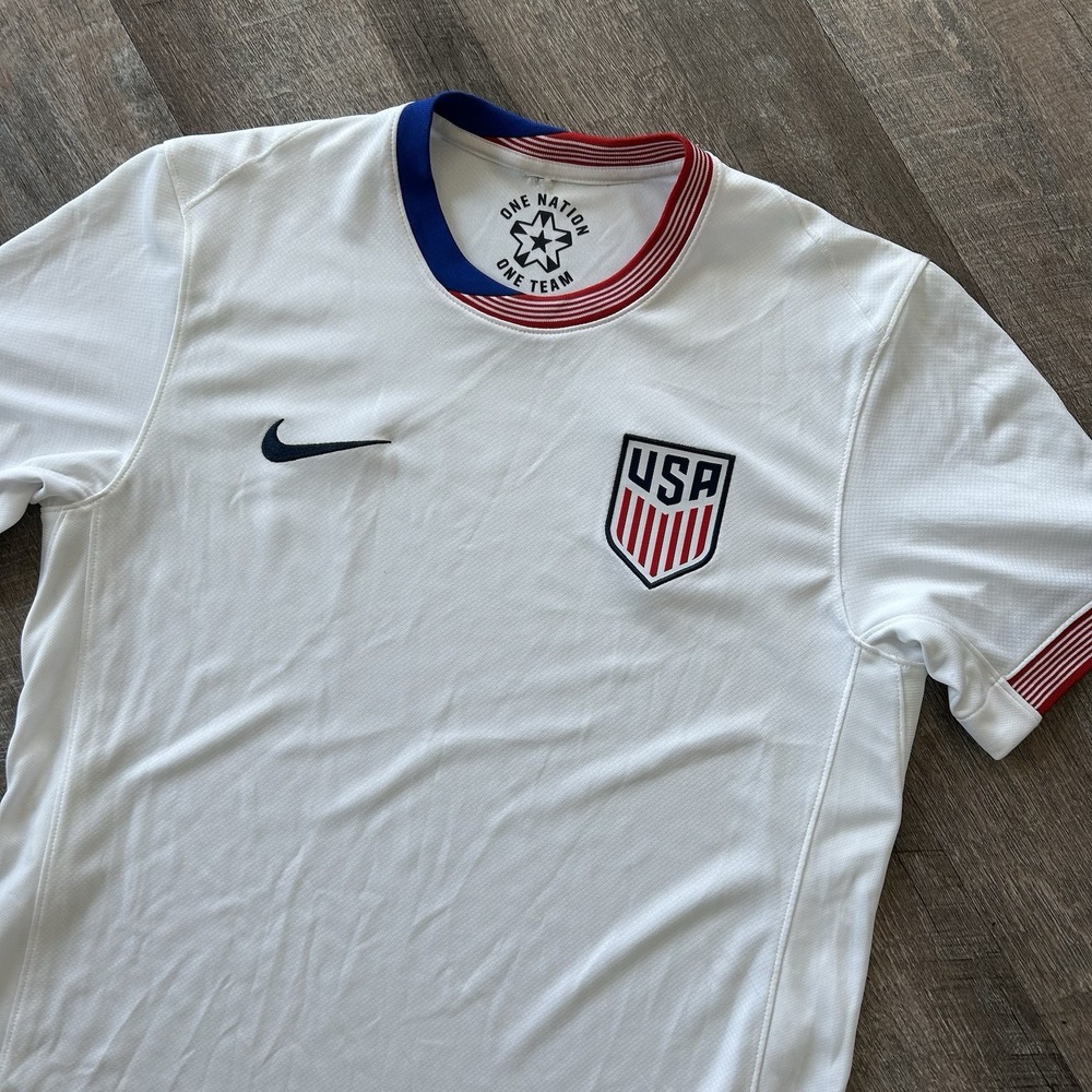 Nike USA USMNT 2024 Home Soccer Jersey Men's Medium White Dri-FIT One Nation